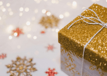 Wine Shipping Boxes for Gifts: Making a Memorable Impression