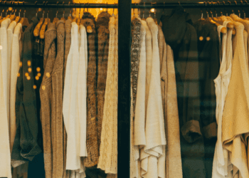 Workwear Fashion Trends: How to Stay Stylish at the Office